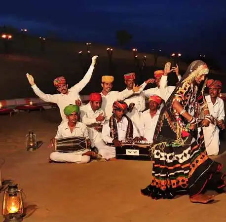 Private Dinner Folkdance Experience on Dunes
